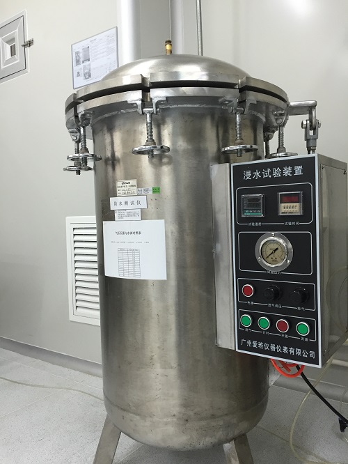 1544596854330096.jpg 22hh_fscsy.jpg